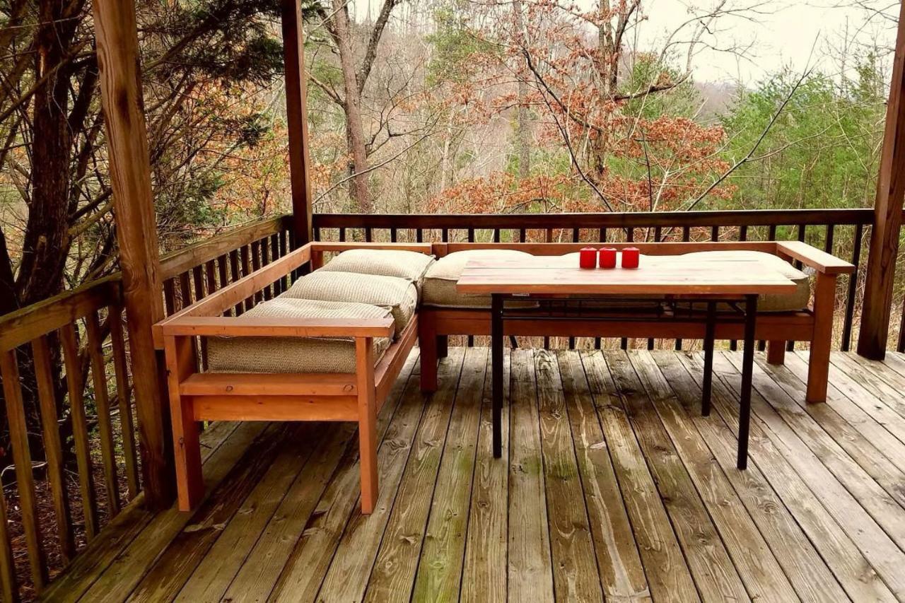 Lazy Bear Cabin Севьервилл Экстерьер фото
